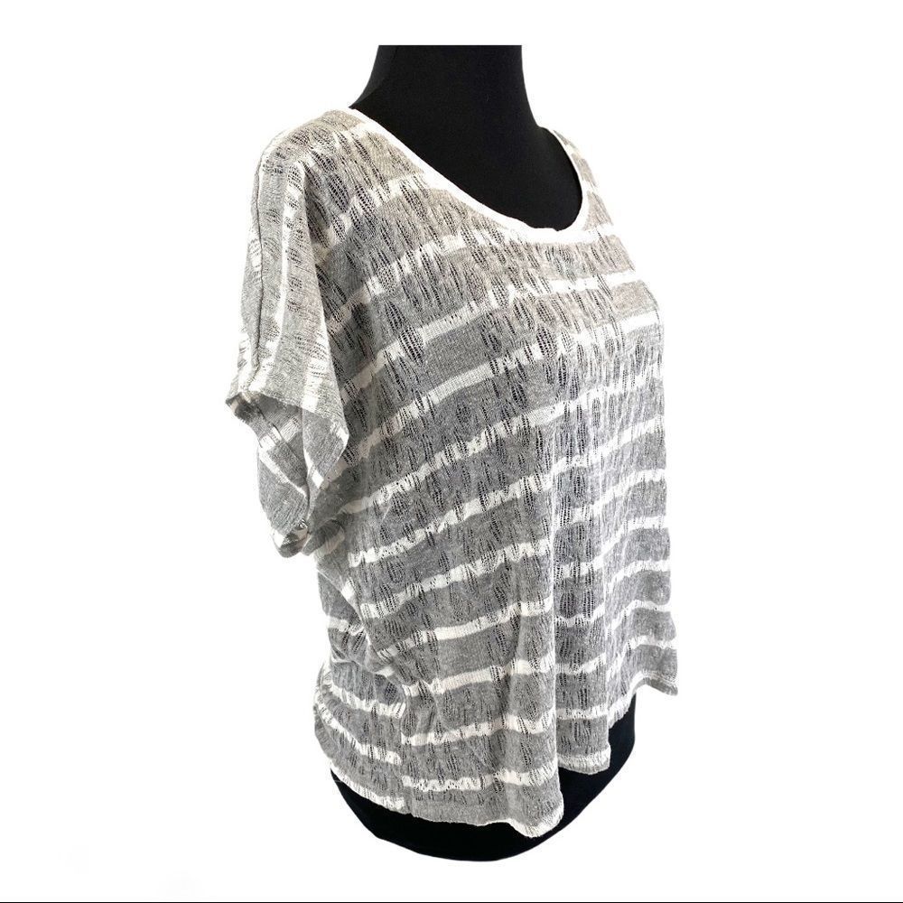 Forever 21 grey and white pointelle knit -M - Picture 6 of 11